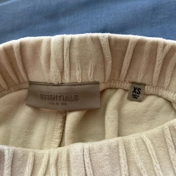 Essentials Women's Cream Athletic Shorts - Picture 4 of 4